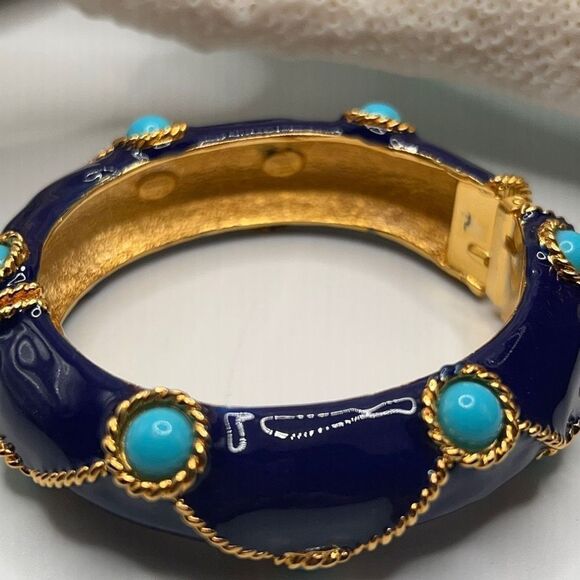 Kenneth Jay Lane Gold Lapis Turquoise Hinged Bangle - Picture 7 of 13